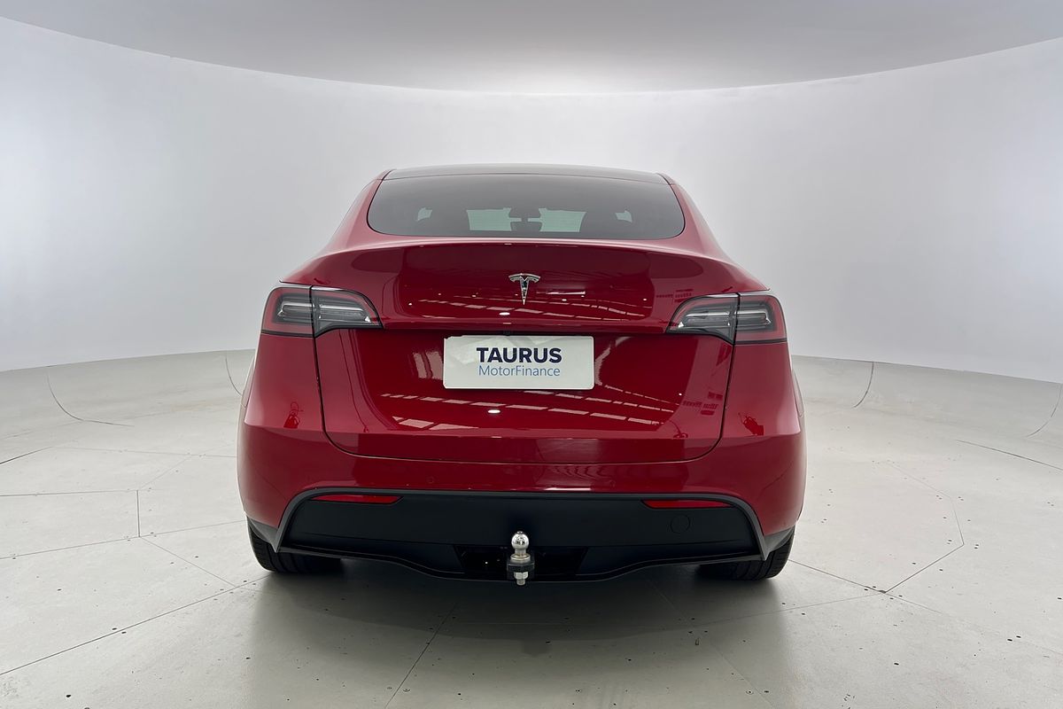 2022 Tesla Model Y Rear-Wheel Drive