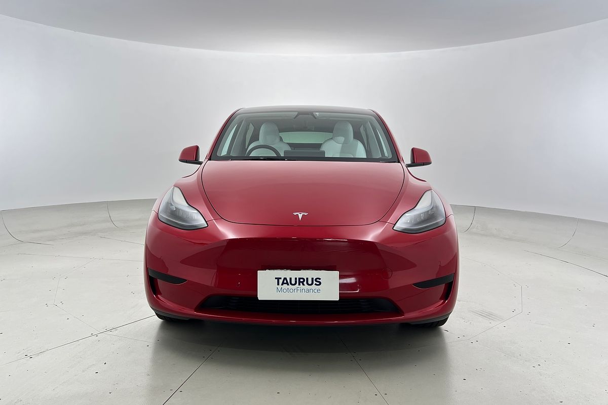 2022 Tesla Model Y Rear-Wheel Drive