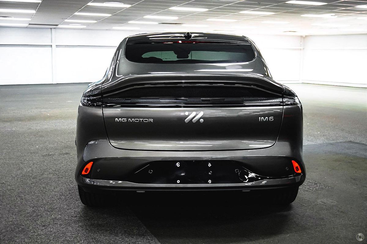 2025 MG IM6 Premium S12L