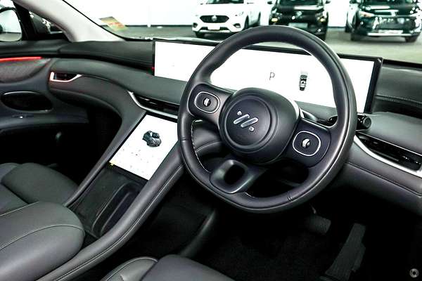 2025 MG IM6 Premium S12L