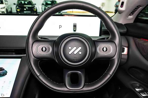 2025 MG IM6 Premium S12L