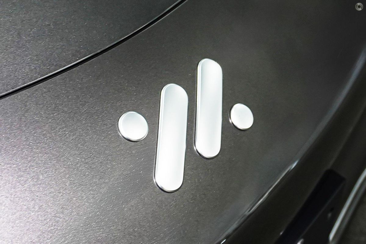 2025 MG IM6 Premium S12L