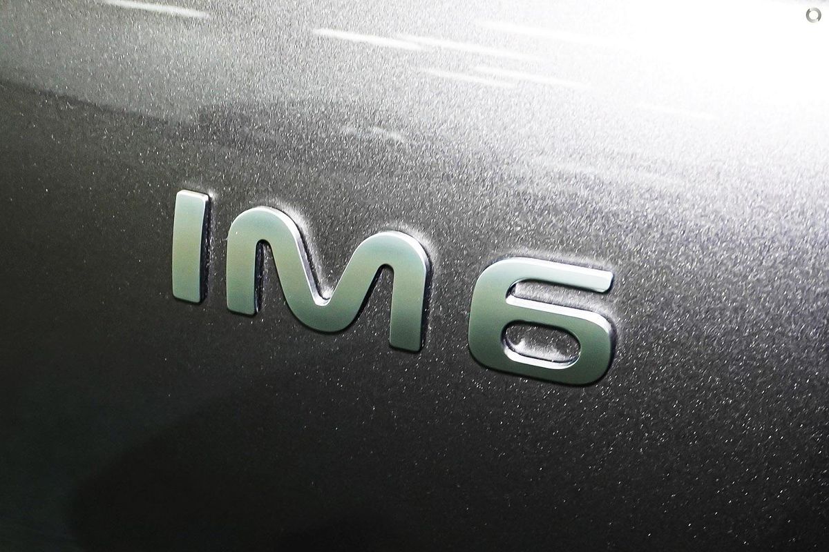 2025 MG IM6 Premium S12L