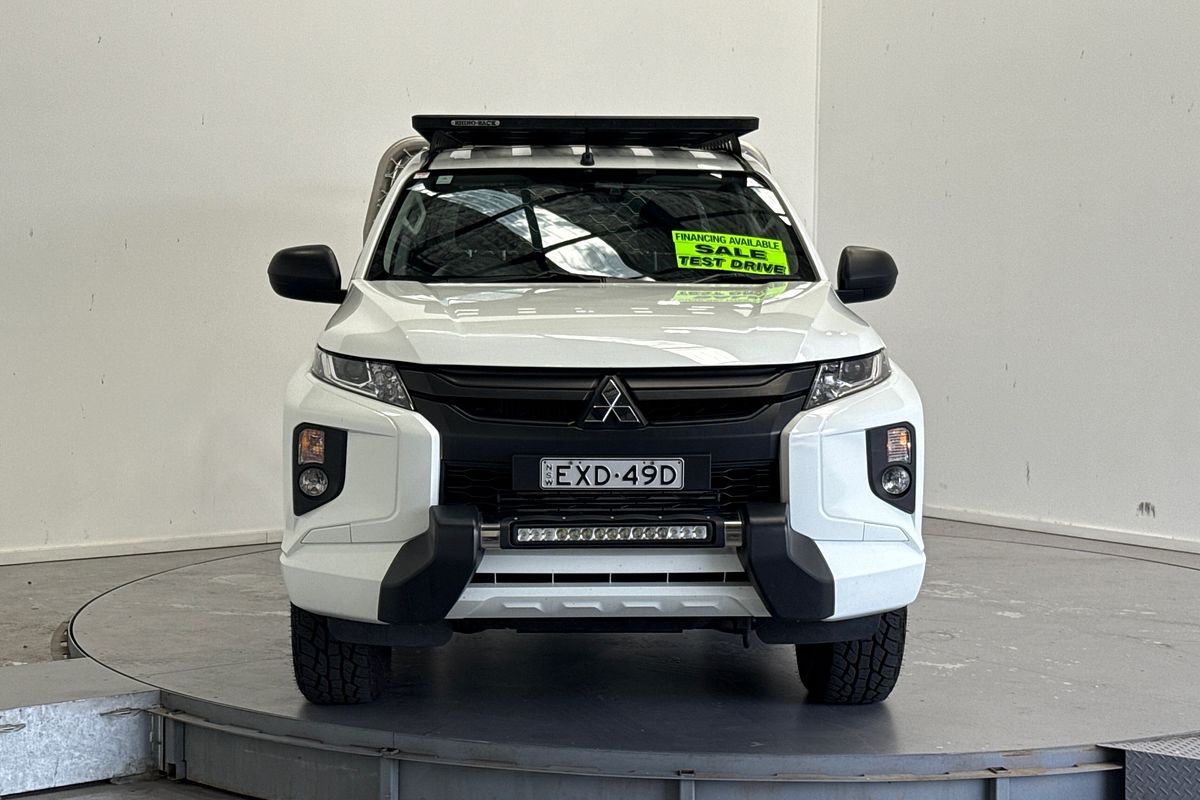 2022 Mitsubishi Triton GLX MR