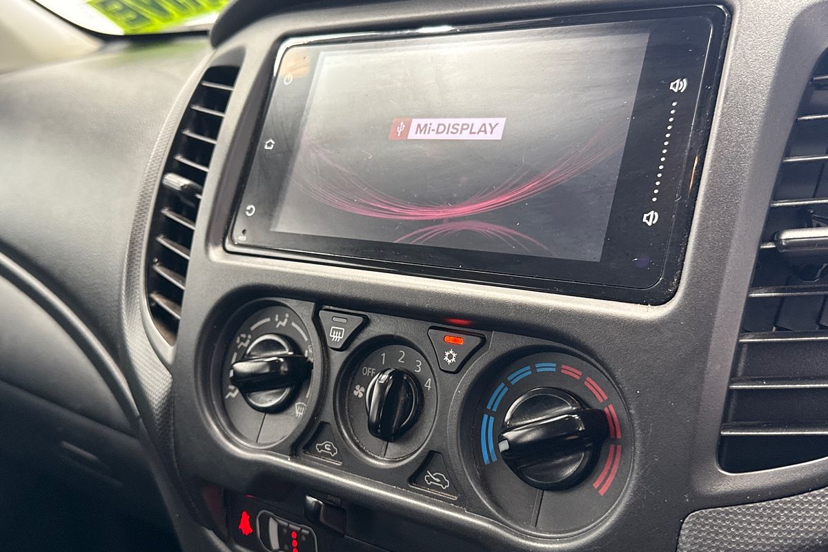 2022 Mitsubishi Triton GLX MR