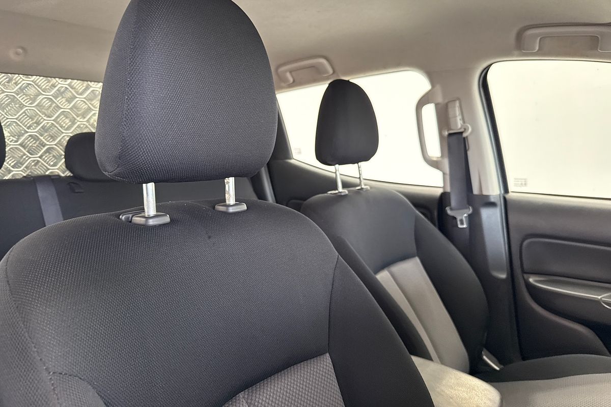 2022 Mitsubishi Triton GLX MR