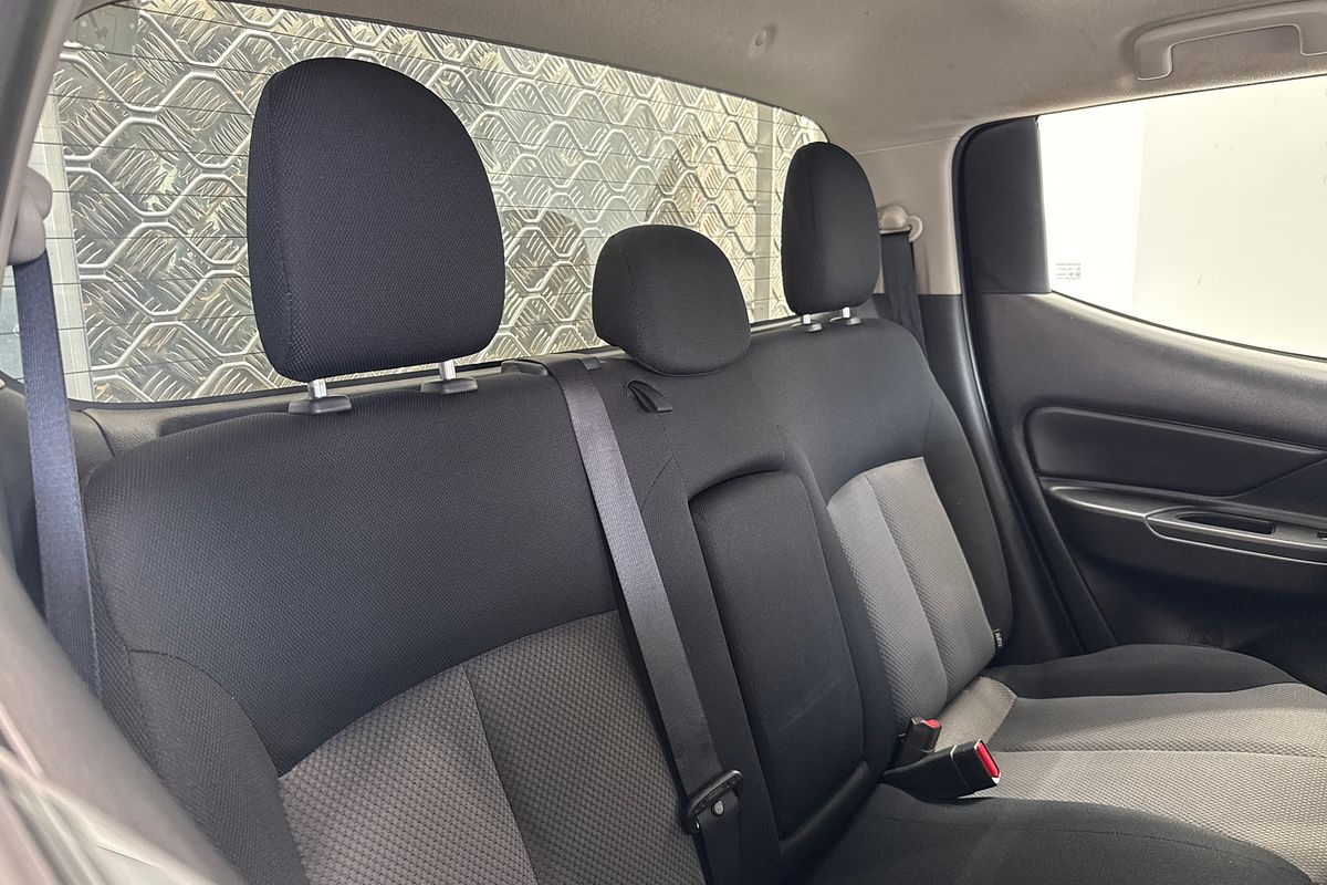 2022 Mitsubishi Triton GLX MR