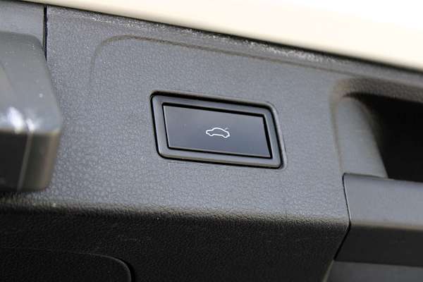 2018 Volkswagen Passat 140TDI Highline B8