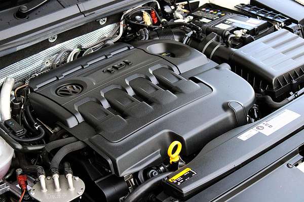 2018 Volkswagen Passat 140TDI Highline B8