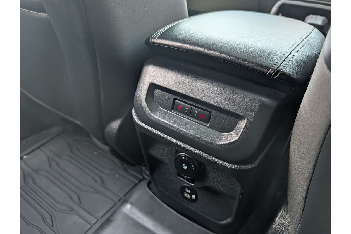 2024 Ford Everest Platinum 3.0L