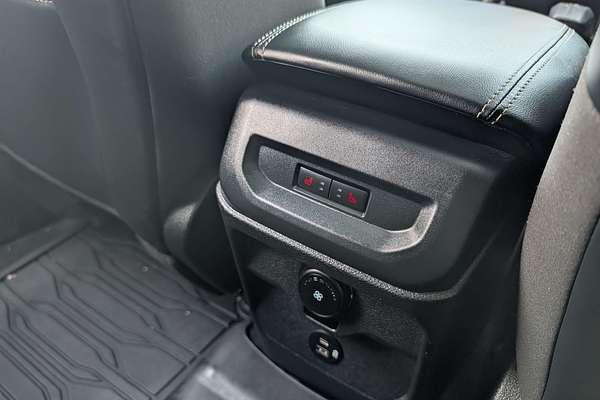 2024 Ford Everest Platinum 3.0L