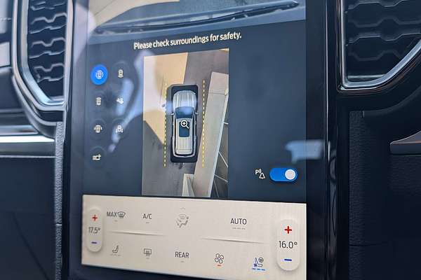 2024 Ford Everest Platinum 3.0L