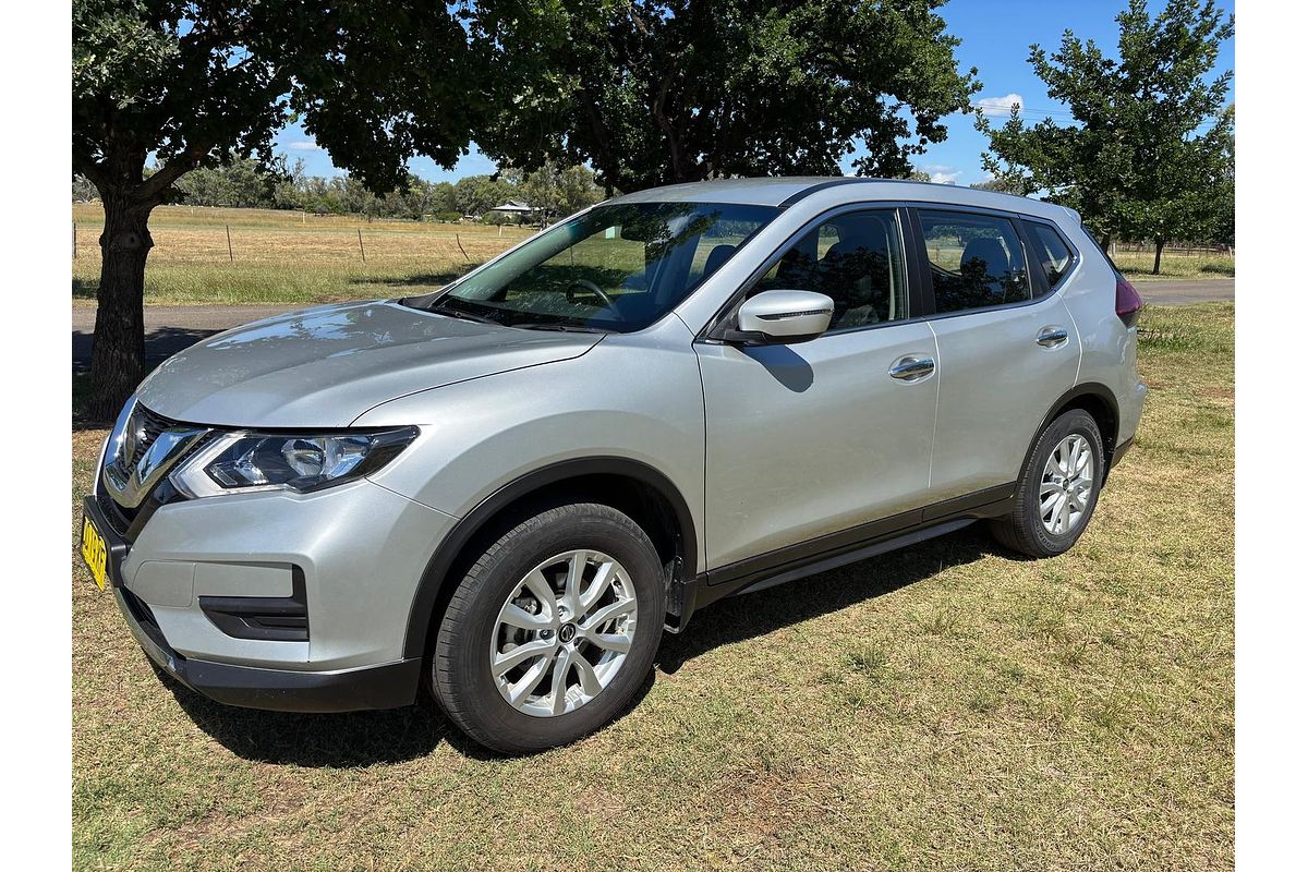 2022 Nissan X-TRAIL ST T32
