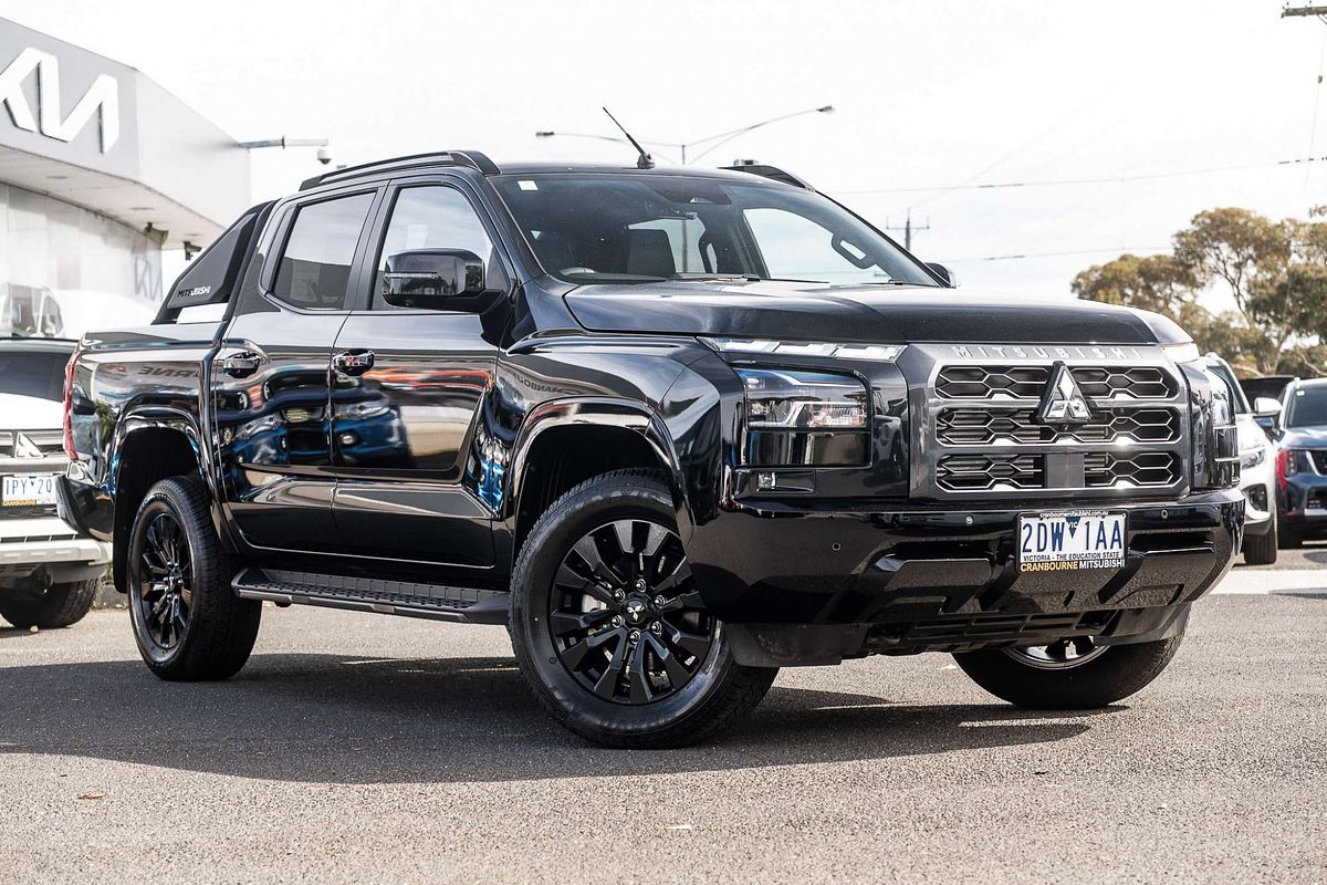 2025 Mitsubishi Triton GSR MV 4X4