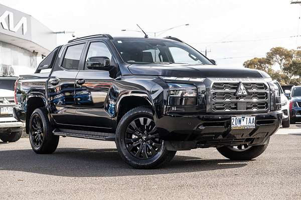 2025 Mitsubishi Triton GSR MV 4X4