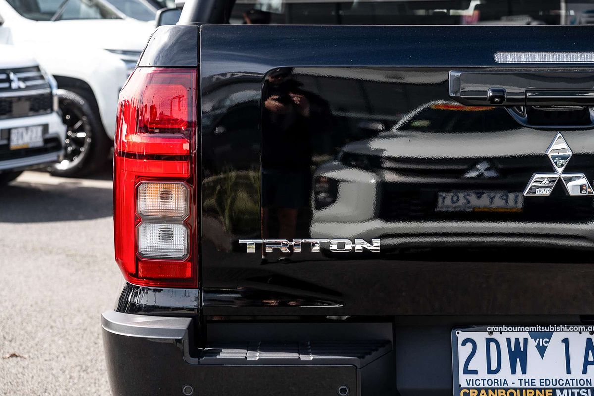 2025 Mitsubishi Triton GSR MV 4X4