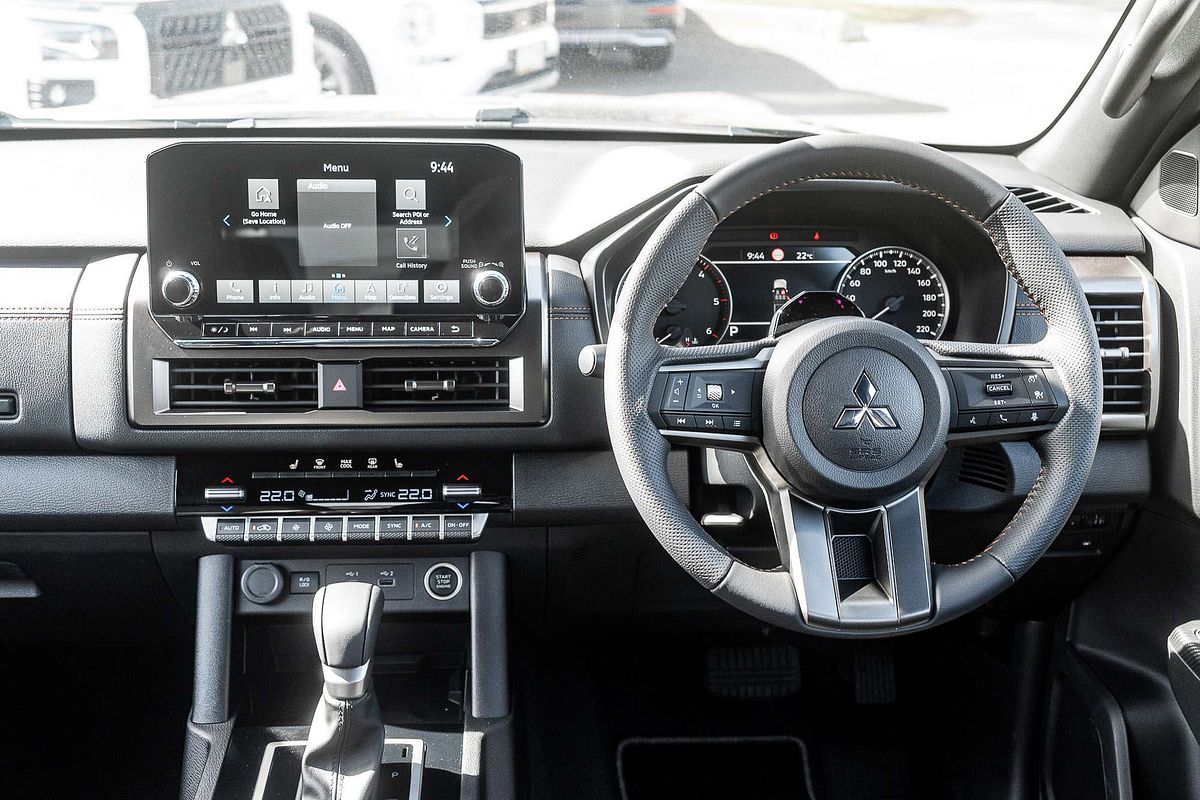 2025 Mitsubishi Triton GSR MV 4X4