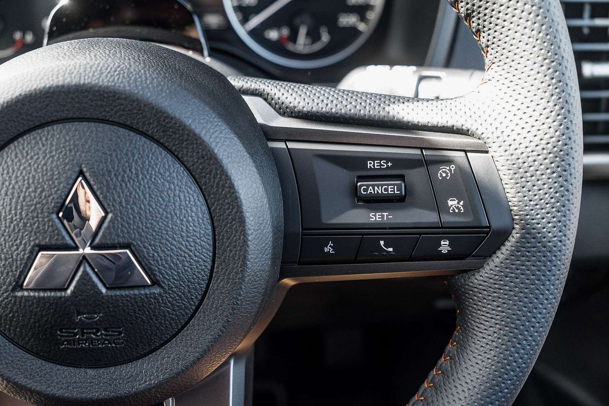 2025 Mitsubishi Triton GSR MV 4X4