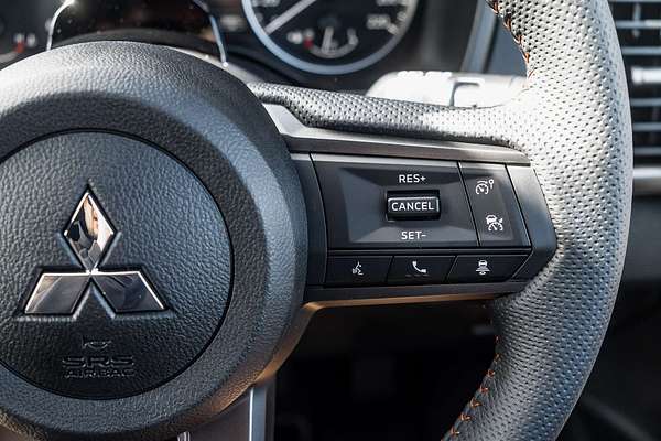 2025 Mitsubishi Triton GSR MV 4X4