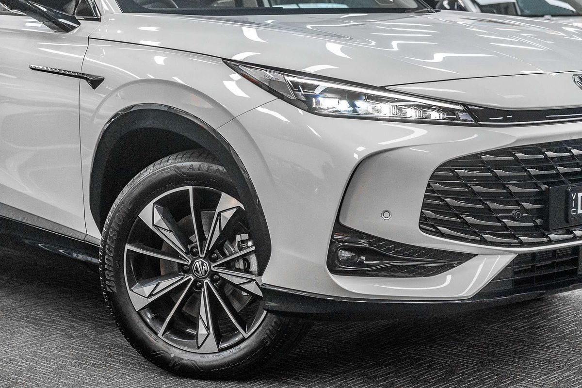 2025 MG HS Hybrid+ Essence AS33H