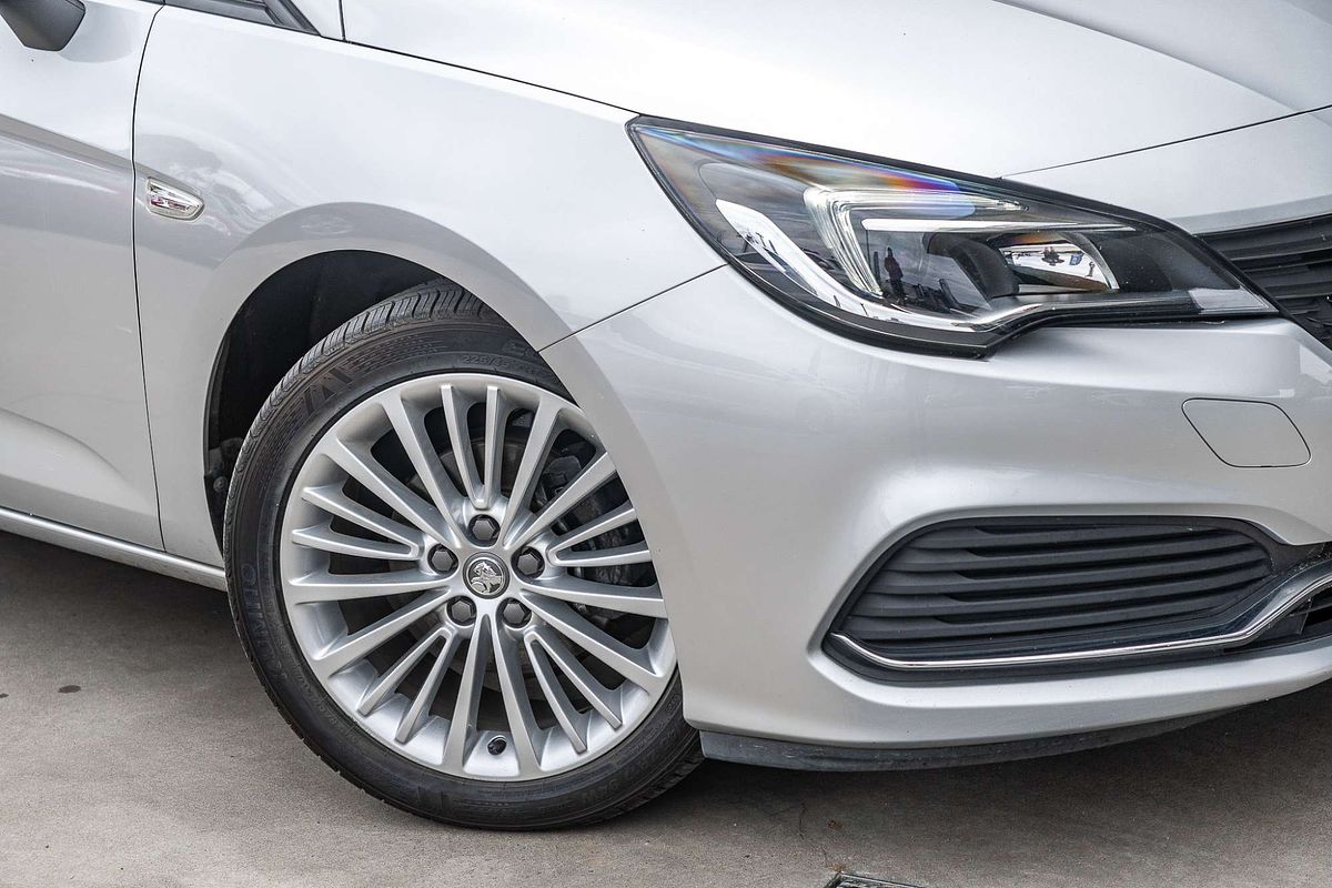 2018 Holden Astra R BK