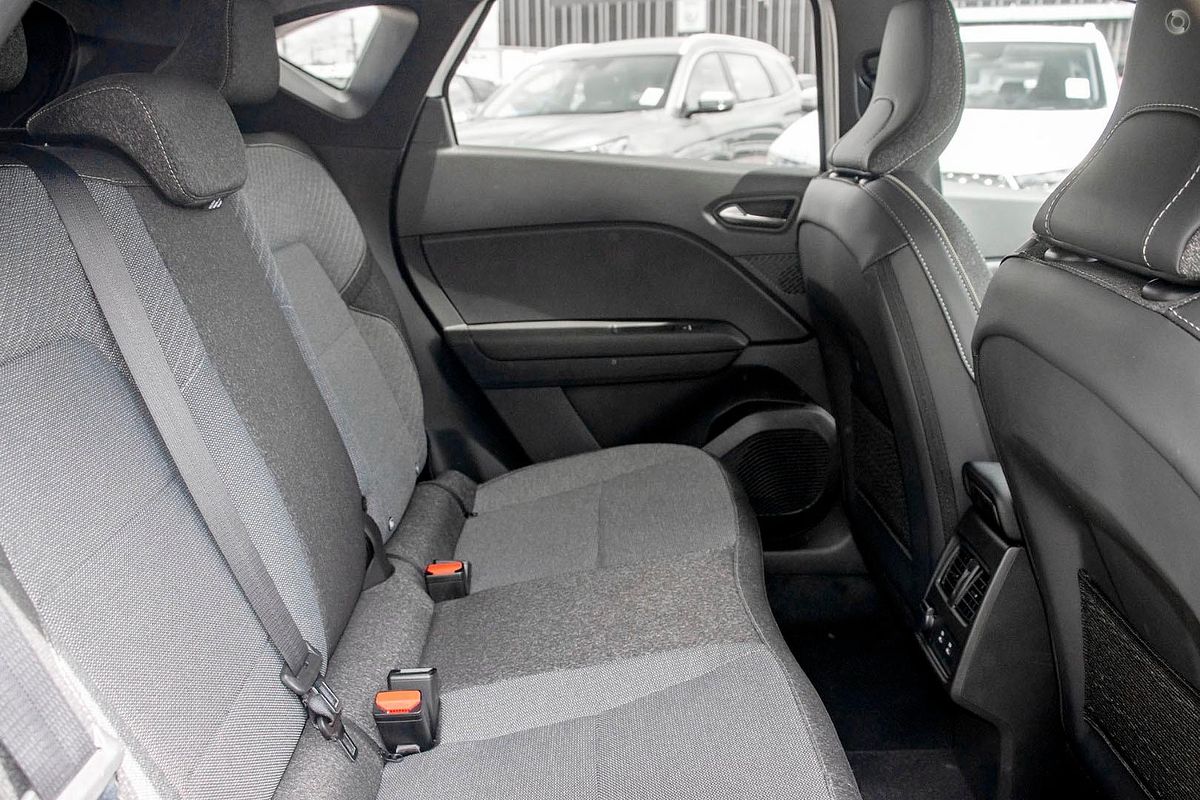 2025 Mitsubishi ASX Aspire XE