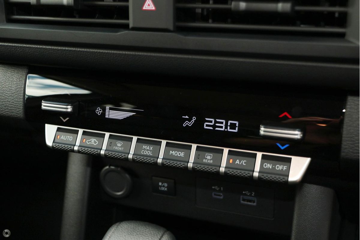 2025 Mitsubishi Triton GLX+ MV 4X4