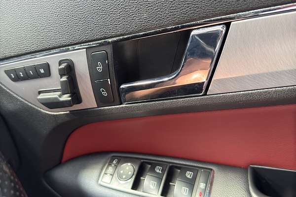 2009 Mercedes-Benz E 500 500 COUPE