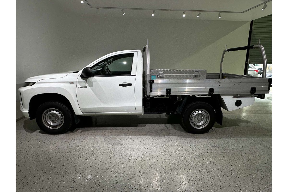 2022 Mitsubishi Triton GLX MR Rear Wheel Drive