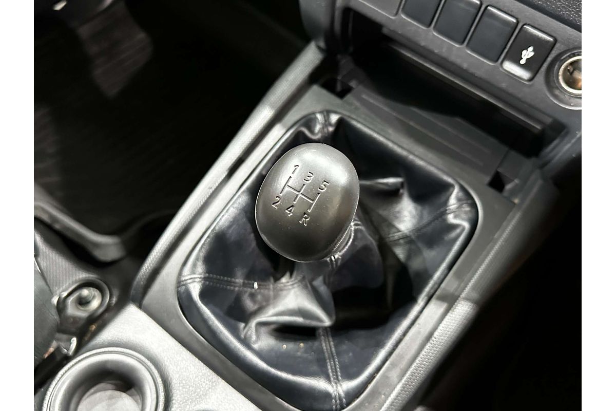 2022 Mitsubishi Triton GLX MR Rear Wheel Drive