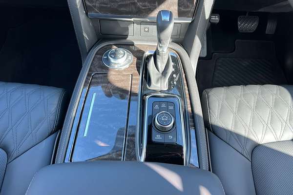 2025 Nissan Patrol Ti Y62