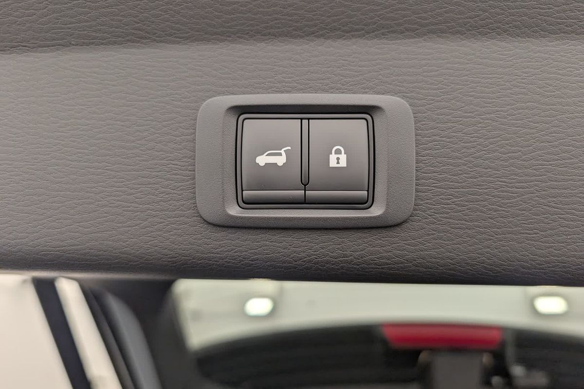 2025 Mitsubishi Outlander Exceed Tourer ZM