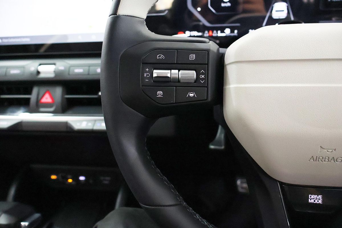 2025 Kia K4 GT-Line CL4m