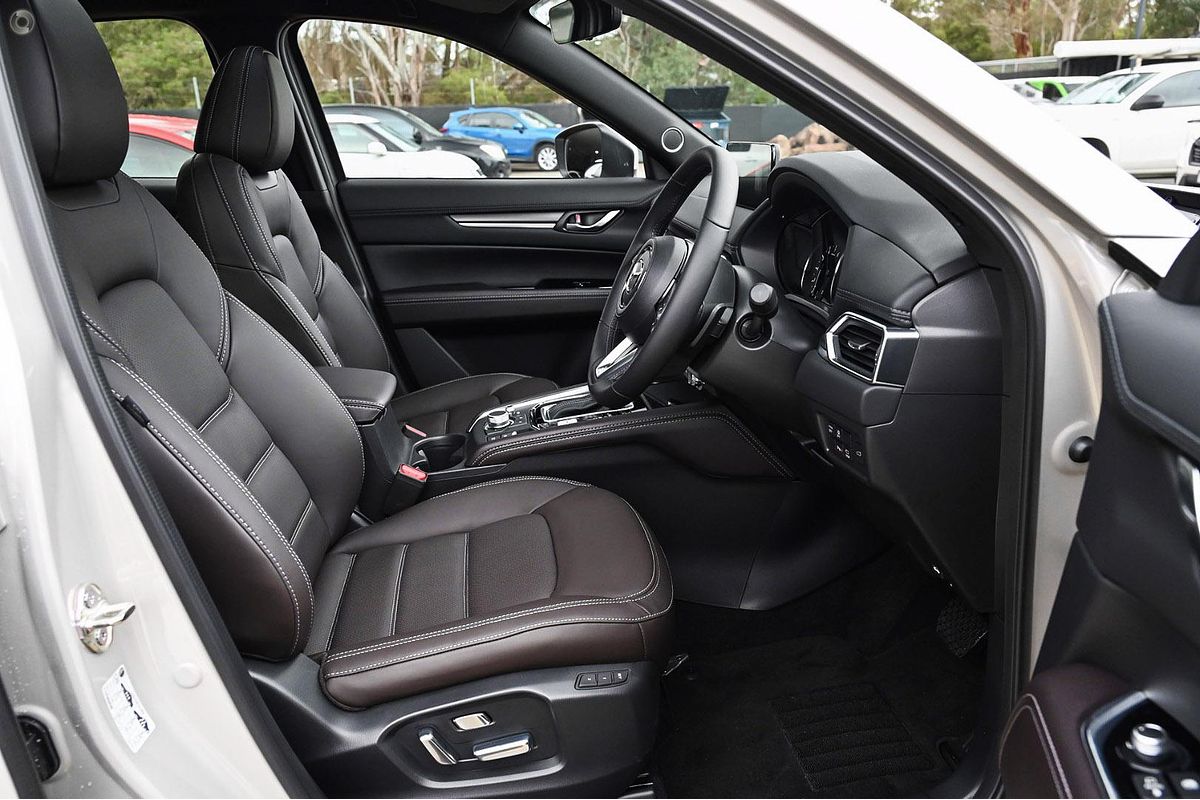 2025 Mazda CX-5 G25 Akera KF Series