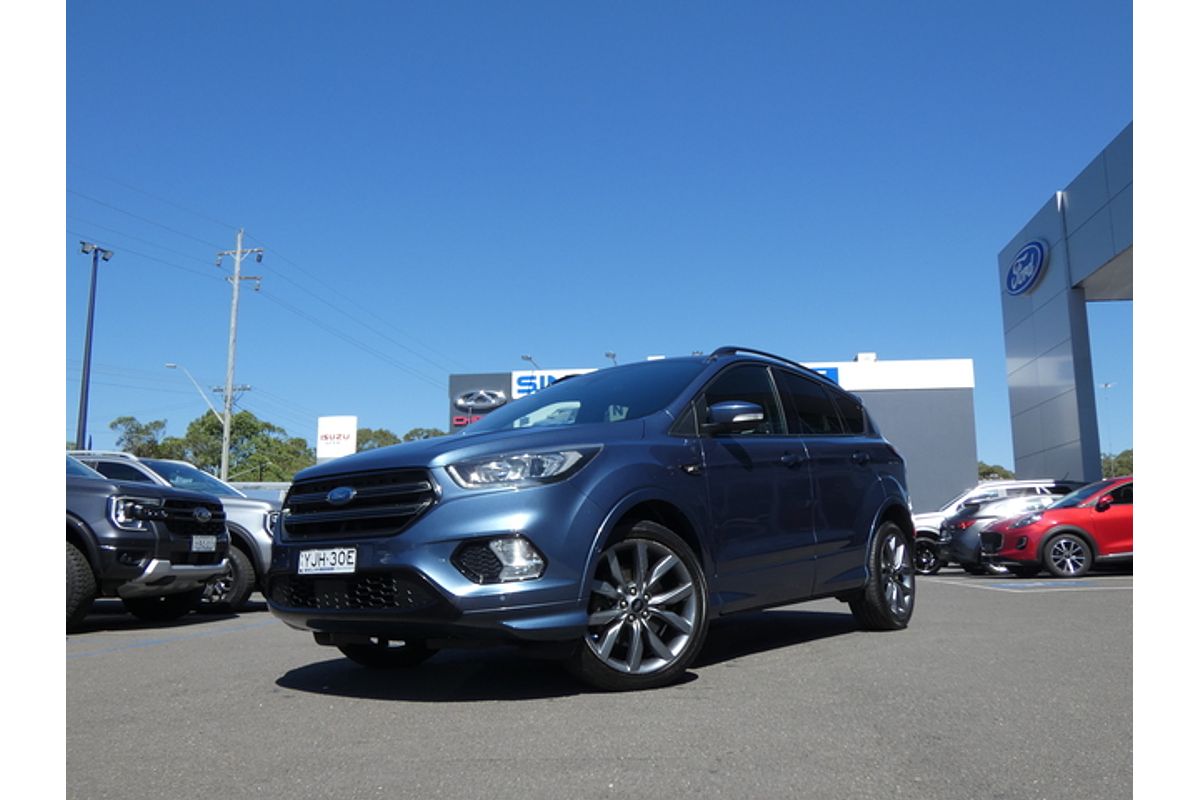 2019 Ford Escape ST-Line ZG