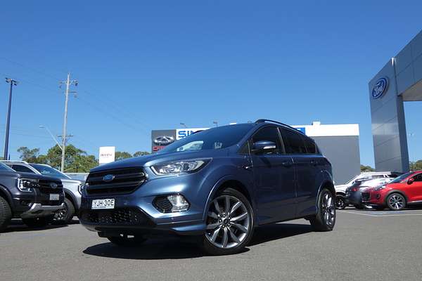 2019 Ford Escape ST-Line ZG
