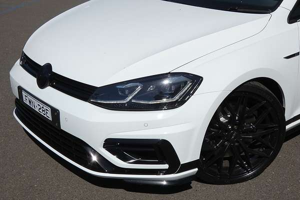 2017 Volkswagen Golf R Grid Edition 7.5
