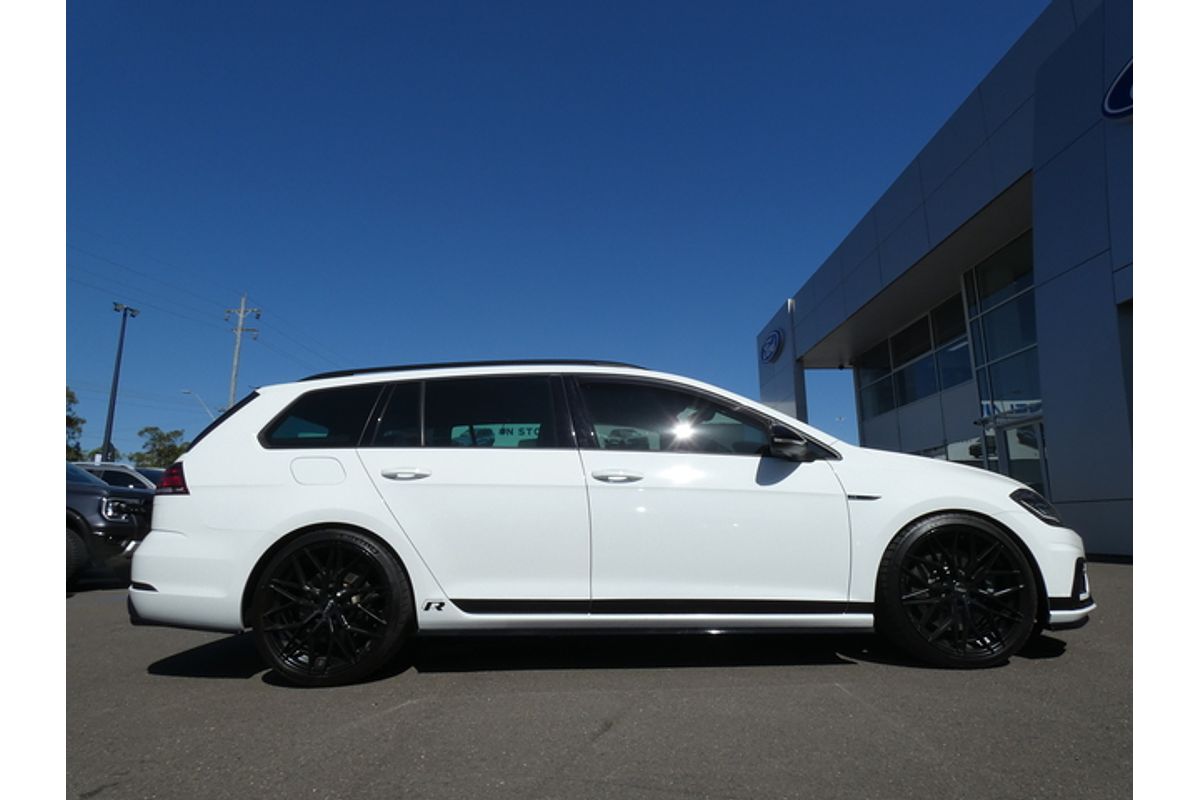 2017 Volkswagen Golf R Grid Edition 7.5