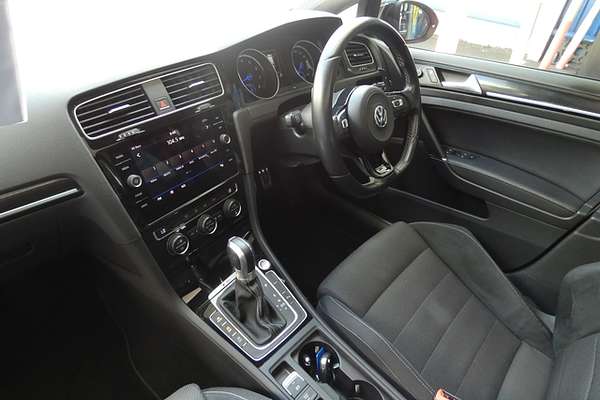 2017 Volkswagen Golf R Grid Edition 7.5