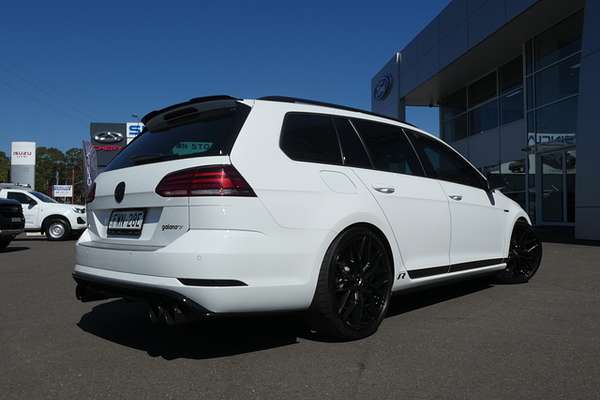 2017 Volkswagen Golf R Grid Edition 7.5