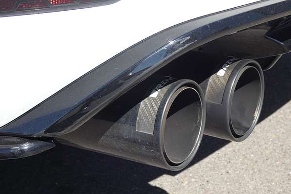 2017 Volkswagen Golf R Grid Edition 7.5