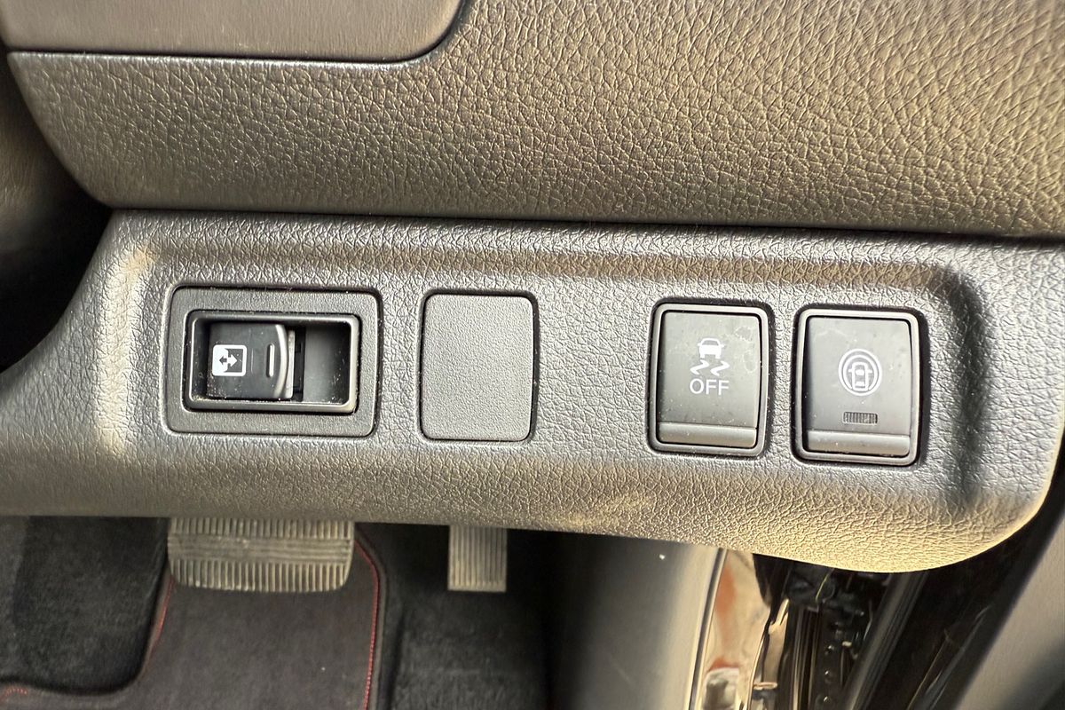 2023 Nissan Navara PRO-4X D23 4X4