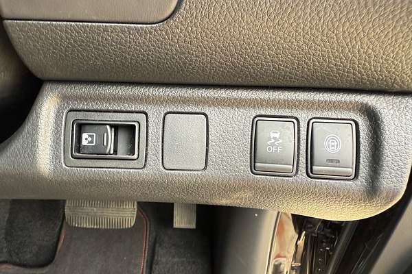 2023 Nissan Navara PRO-4X D23 4X4