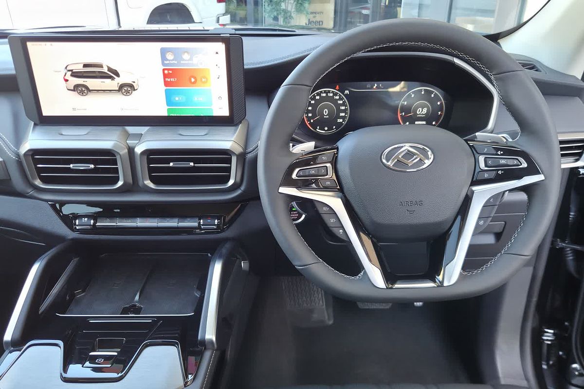 2025 LDV D90 Executive SV9A