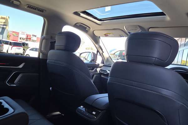 2025 LDV D90 Executive SV9A