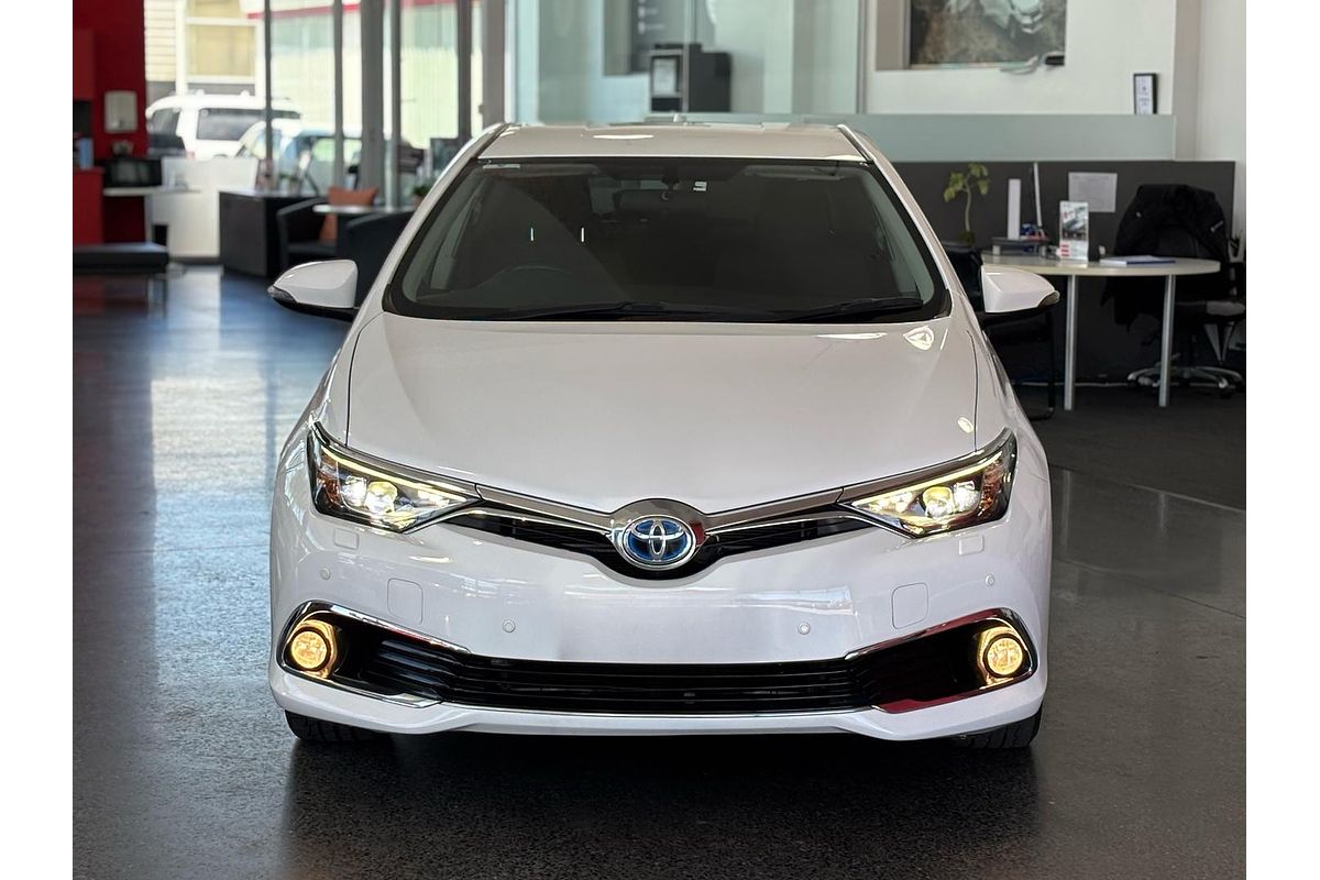 2017 Toyota Corolla Hybrid ZWE186R