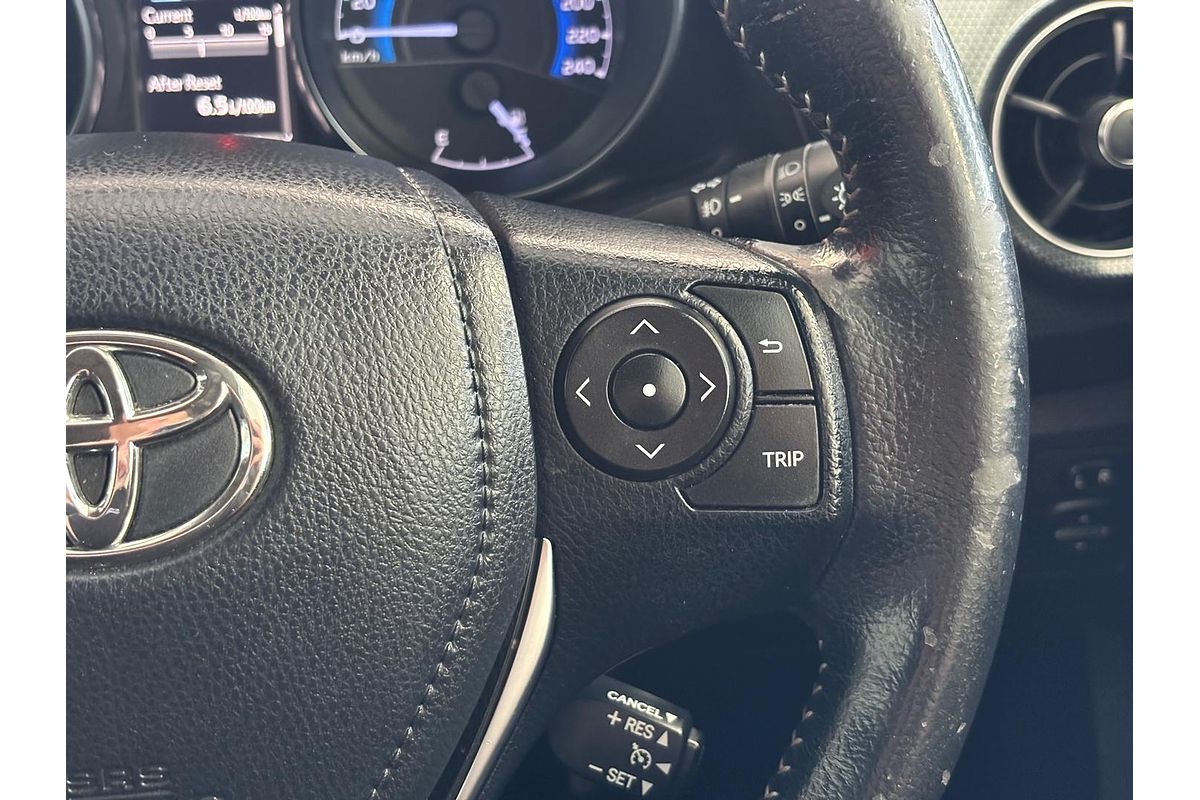 2017 Toyota Corolla Hybrid ZWE186R