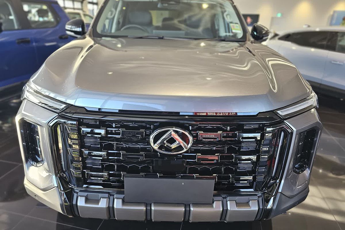 2025 LDV D90 Executive SV9A