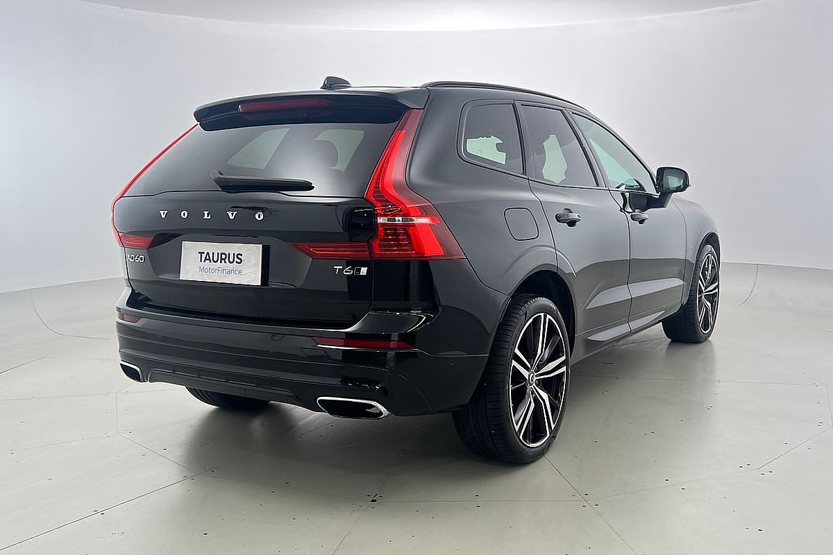 2021 Volvo XC60 T6 R-Design