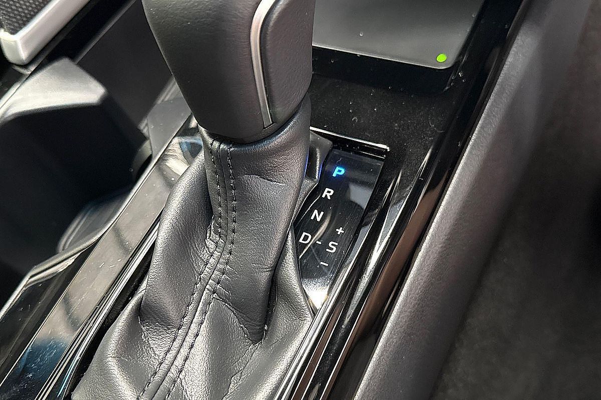 2024 Toyota Camry Ascent Sport AXVH80R